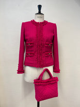 Last inn bildet i Galleri-visningsprogrammet, Ceriss Bouclè jakke