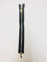 Last inn bildet i Galleri-visningsprogrammet, Snake toveis glidelås, sort/gull 50 cm
